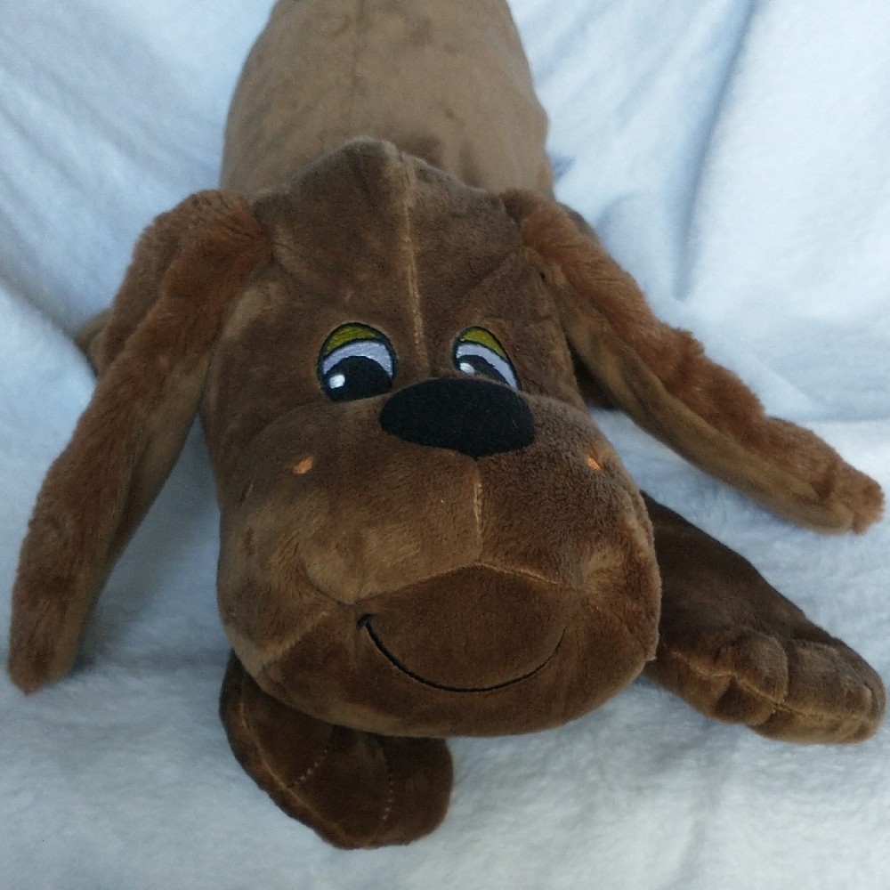 Hasbro Pound Puppy Brown Plush Dog Toy with Floppy Ears 16"